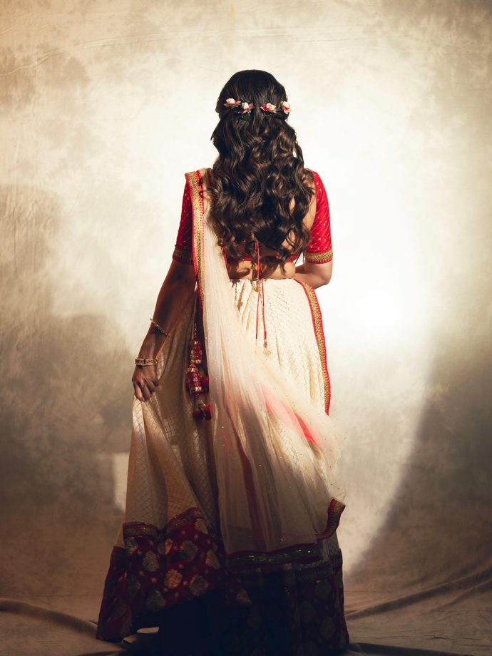 Oindrila Sen’s Classic Festive Saree Look 980449