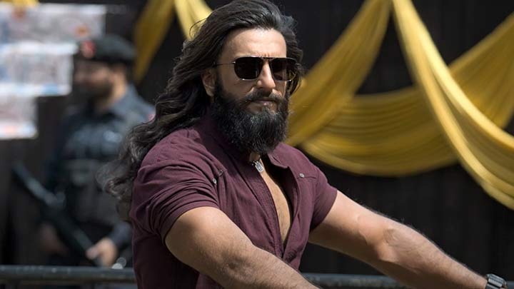 Ranveer Singh's Aura and His Box Office Roar With Dhurandhar 978403