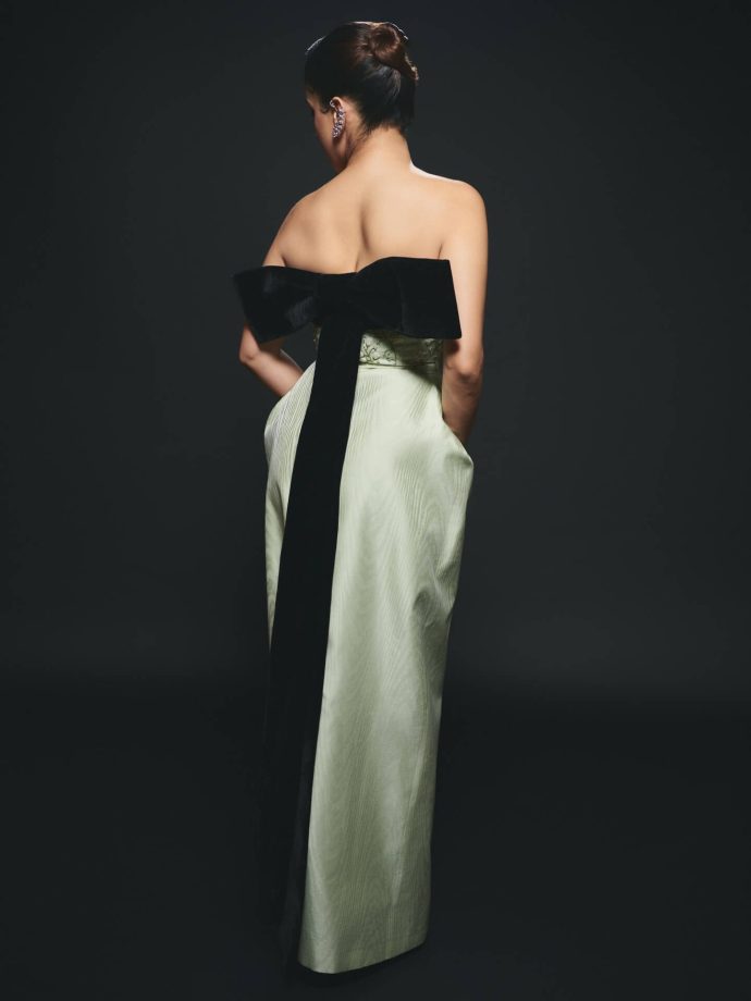 Sanya Malhotra Shines in Soft Glam and Subtle Elegance 978845