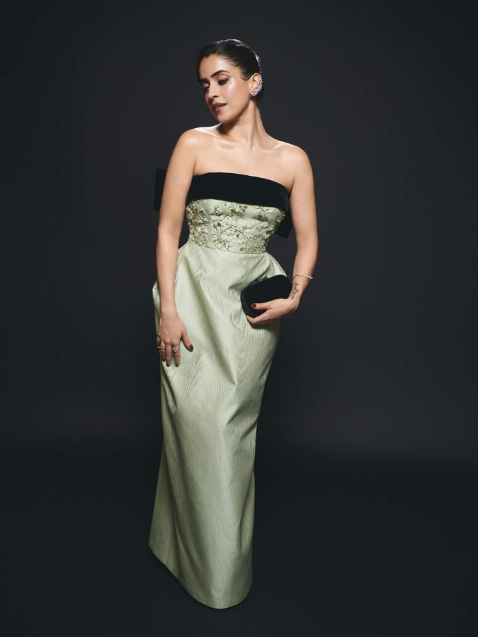 Sanya Malhotra Shines in Soft Glam and Subtle Elegance 978846