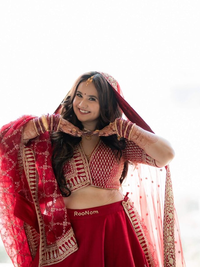 Sapne Suhane Ladakpan Ke Fame Roopal Tyagi Marries Nomish Bhardwaj - See Pics 979045