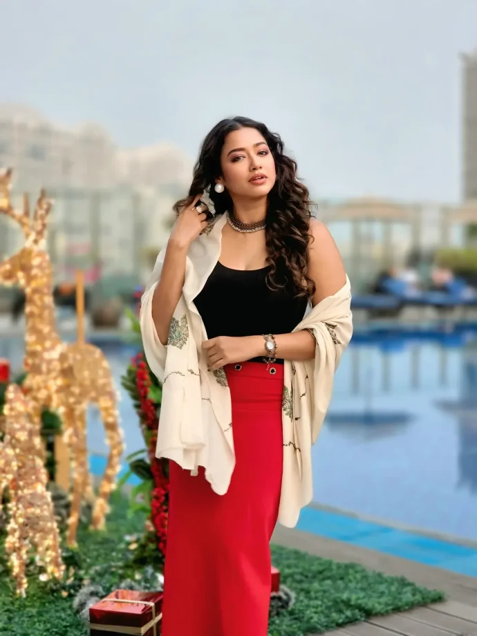 Sohini Sarkar’s Effortless Ethnic Elegance Is a Lesson in Timeless Style 980464