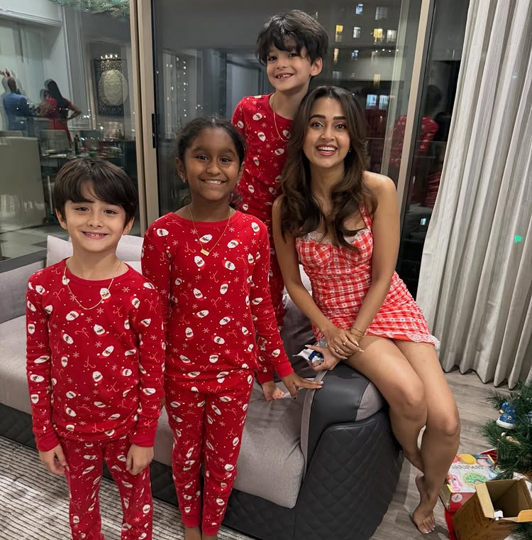 Tejasswi Prakash and Karan Kundra Join Sunny Leone’s Family for a Warm Christmas Celebration at Her Home 980950