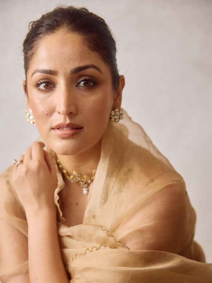 Yami Gautam Dhar Embraces Soft Elegance in a Timeless Neutral Look 980457