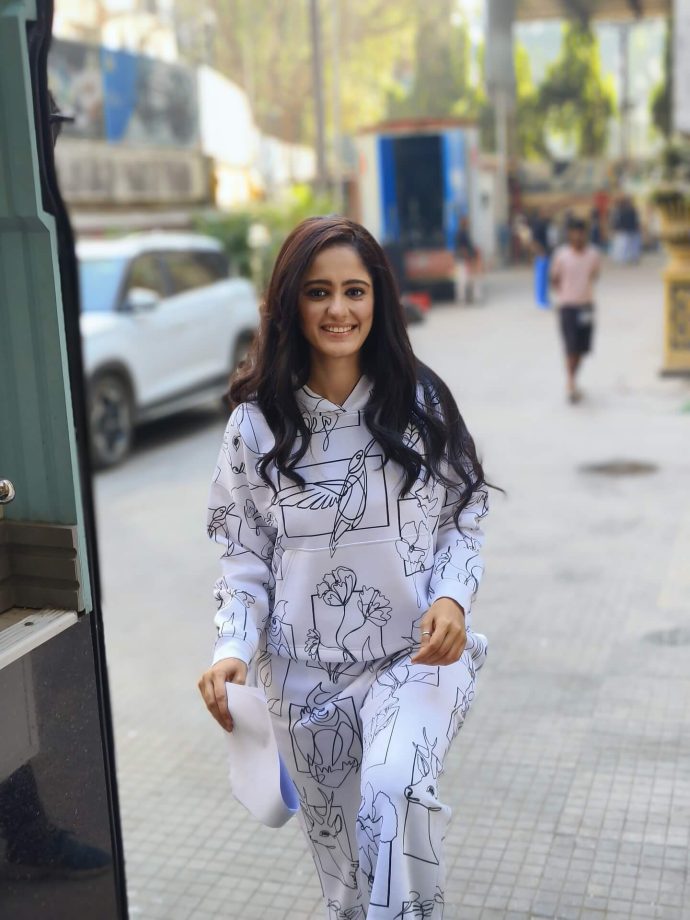 Year Ender 2025: Most Popular TV Stars Of The Year (Female) 981555