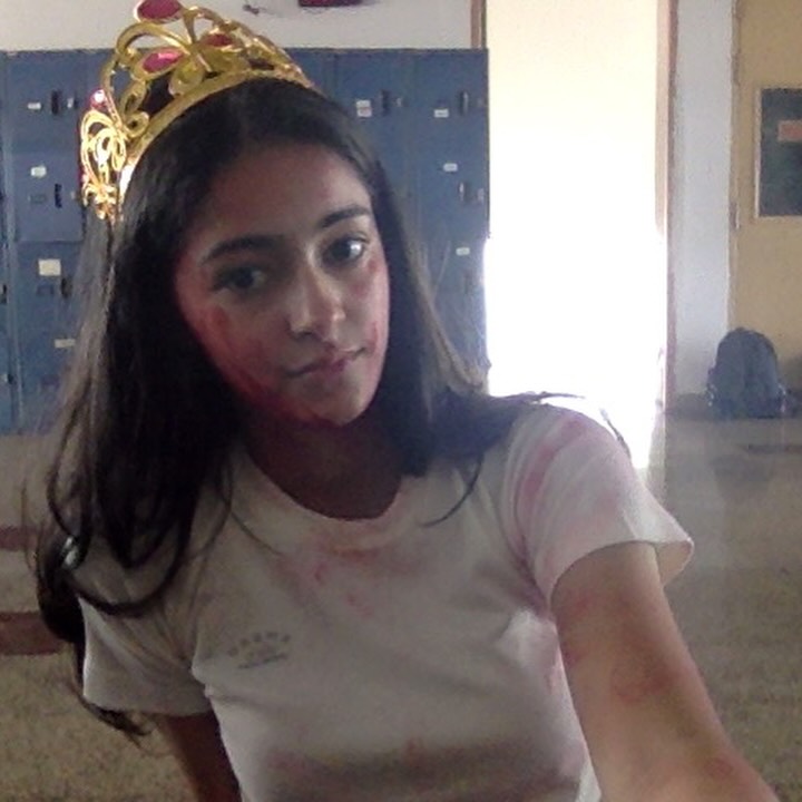 Ananya Panday Takes a Nostalgic Trip Down Memory Lane With Her 2016 Throwback Post 983464