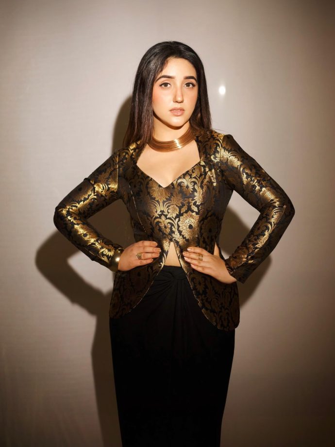 Ashnoor Kaur Sets a New Tone for Young Fashion Icons 981798