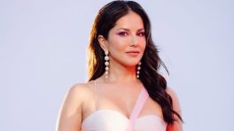 Sunny Leone Impresses with a Fresh and Feminine Fashion Look
