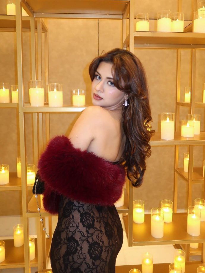 Avneet Kaur Serves Bold Glam In Mesh Black Maxi Dress—Check Out Its Jaw-Dropping Price 982274