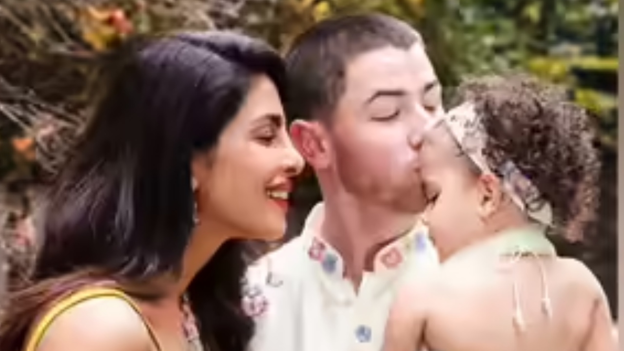 Daddy Nick Jonas and Mumma Priyanka Chopra Shower Little Malti With Love as She Turns Four 983440