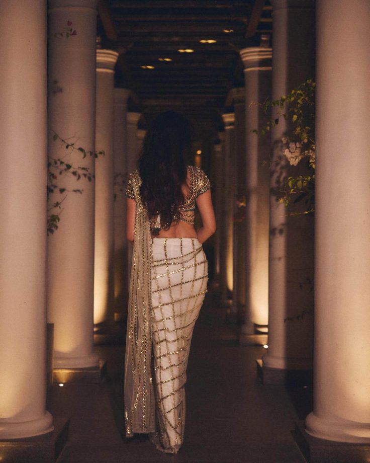 Disha Patani Defines Her Curves In Divine White Saree, Her Bejeweled Bold Blouse Steals Attention 984428