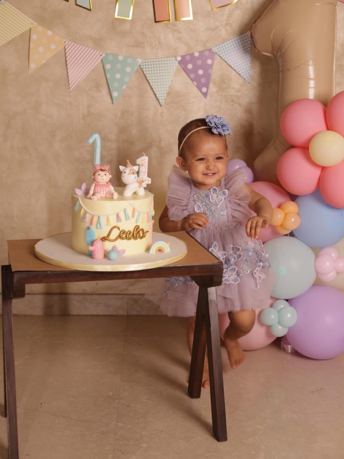 Drashti Dhami Reveals Daughter Leela's Pretty Face For 1st Time; Shabir Ahluwalia, Rubina Dilaik & Others React 981719