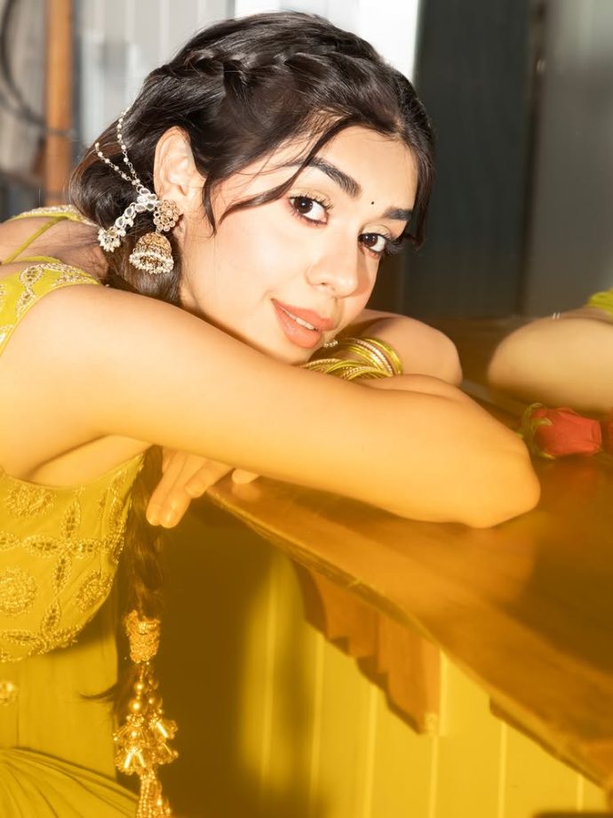 Eisha Singh Radiates Elegance in a Timeless Yellow Sharara Set 984606