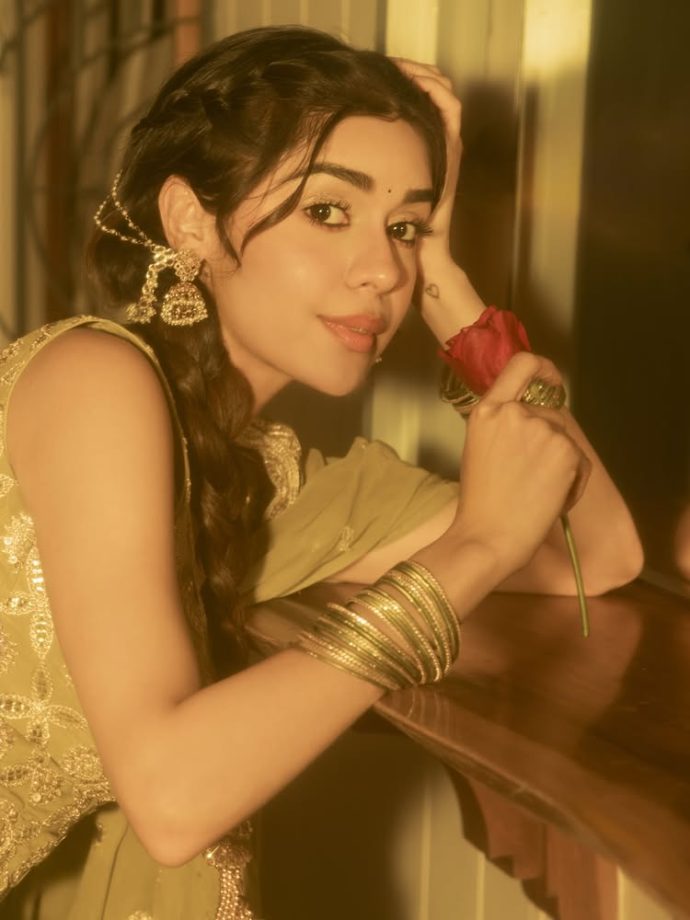 Eisha Singh Radiates Elegance in a Timeless Yellow Sharara Set 984607