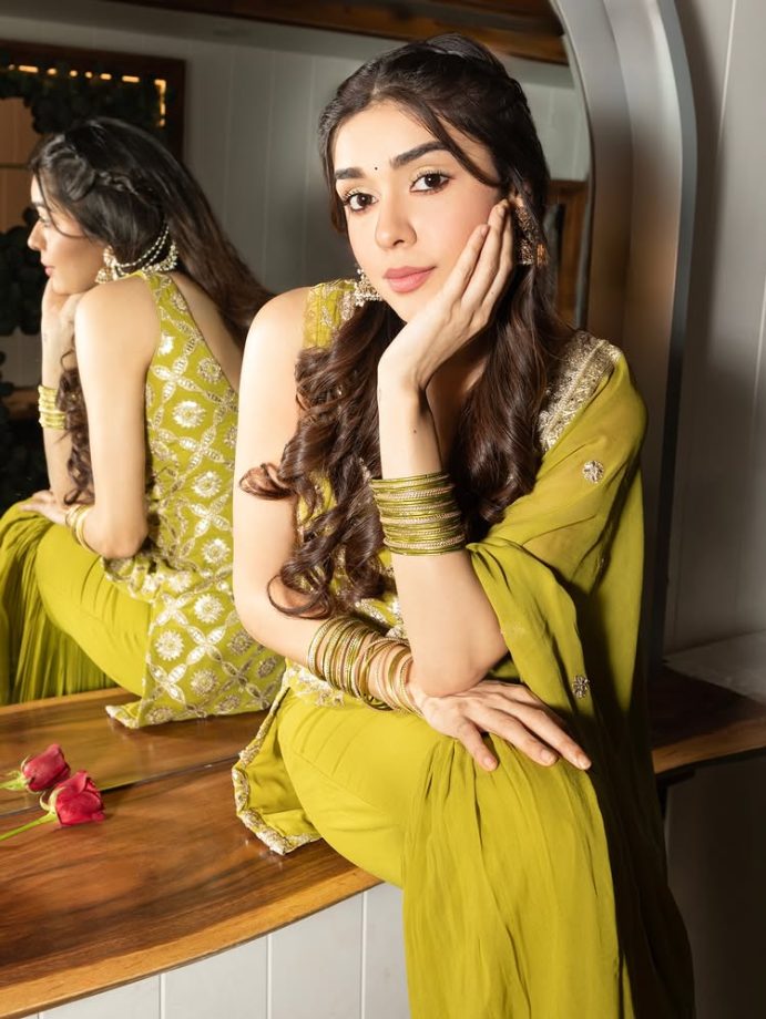 Eisha Singh Radiates Elegance in a Timeless Yellow Sharara Set 984610