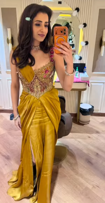 Keerthy Suresh To Sobhita Dhulipala: South Divas Who Ruled The Fashion Game This Week 984520