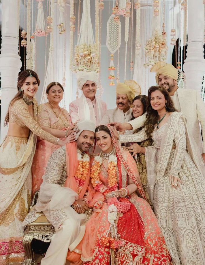 Kriti Sanon showers love on sister Nupur, Says ‘My little one is married’ 983398