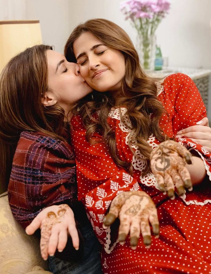 Kriti Sanon showers love on sister Nupur, Says ‘My little one is married’ 983389