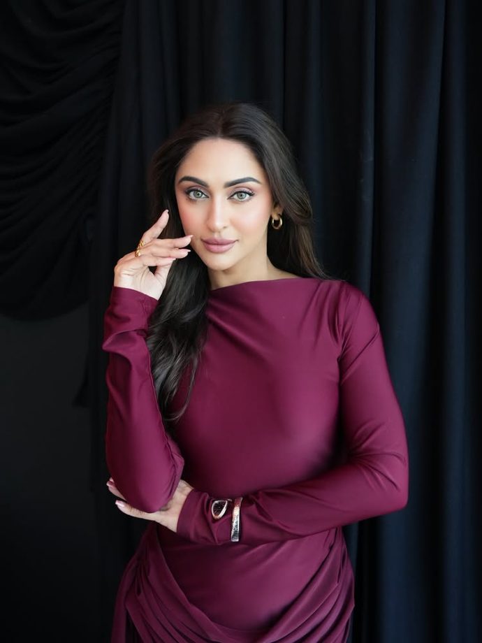 Krystle Dsouza Stuns in a Bold Yet Elegant Fashion Look 984674