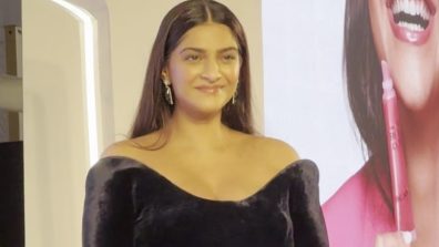 Mommy-to-be Sonam Kapoor Flaunts Her Baby Bump In A Royal Off-shoulder Gown – Take A Look