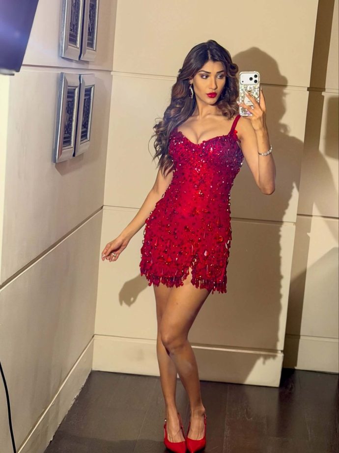 Nehal Chudasama Turns Up the Glam in Fiery Red 981874