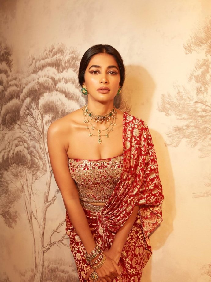 Pooja Hegde Brings Timeless Elegance in a Rich Red Anita Dongre Ensemble 983801