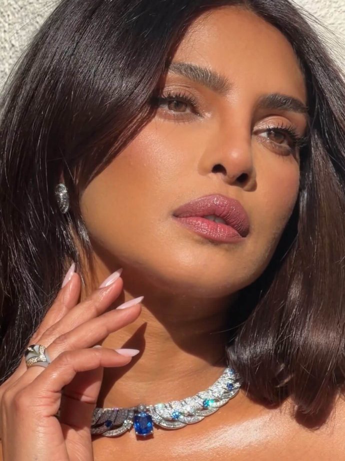 Priyanka Chopra’s Golden Globes Makeup Secrets Shared by Artist Morgane Martini 983029