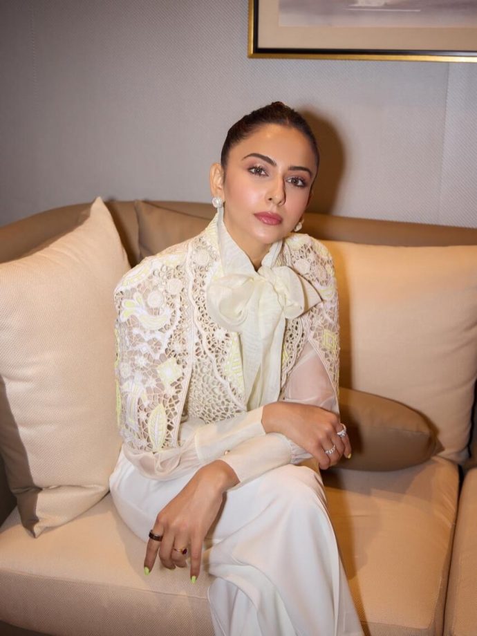 Rakul Preet Singh Defines Quiet Elegance 981810