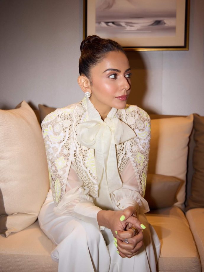 Rakul Preet Singh Defines Quiet Elegance 981812