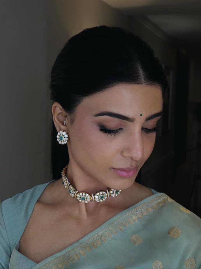 Samantha Ruth Prabhu embodies quite grace in saree [Photos] 984800