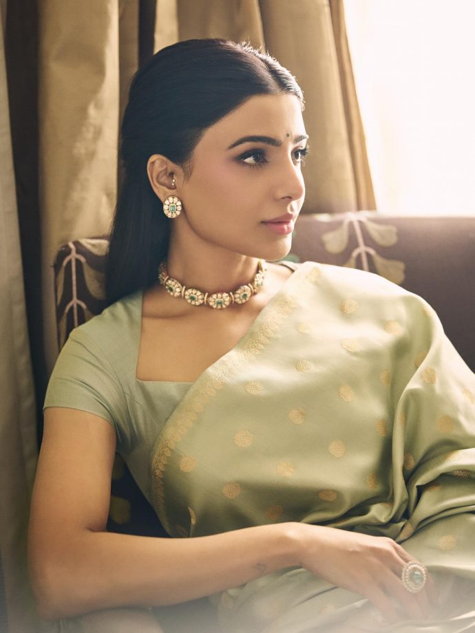Samantha Ruth Prabhu embodies quite grace in saree [Photos] 984804