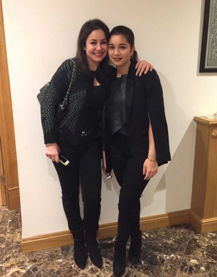 Sara Tendulkar’s Instagram ‘Go Back to 2016’ Trend Wins Hearts Online 983900