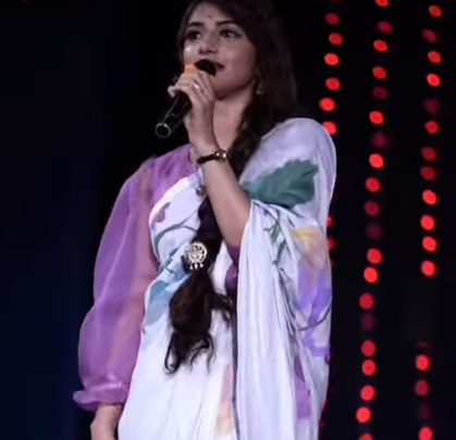 Sreeleela Brings Back Old-school Charm With Vintage Blouse During Parasakthi Promotions 982615