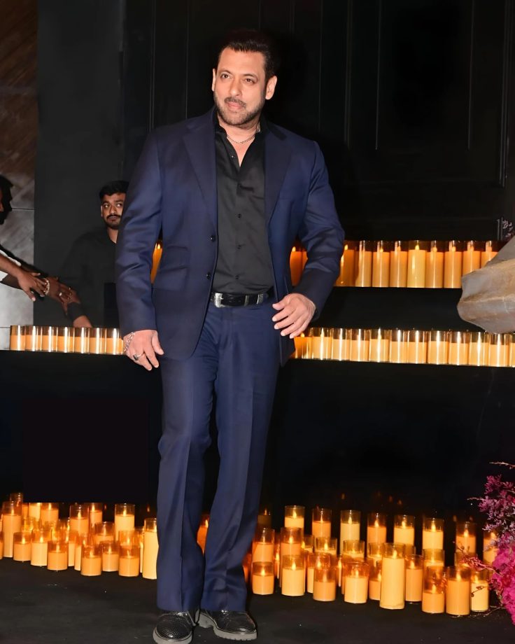 Stebin Ben and Nupur Sanon’s Wedding Reception at St. Regis: Bollywood Stars Grace the Evening 983145