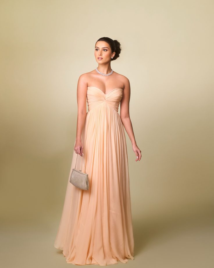 Tara Sutaria Channels Timeless Hollywood Grace 981862