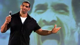 The Great Khali Pushes a Man Mid-Selfie at Airport, Video Sparks Debate Online