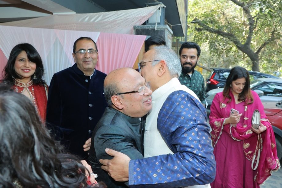 Wedding Bells Ring For Ganga Mai Ki Betiyan's Srishti Jain; Actress Shares Happy News With Fiance Shrey Gupta 984098