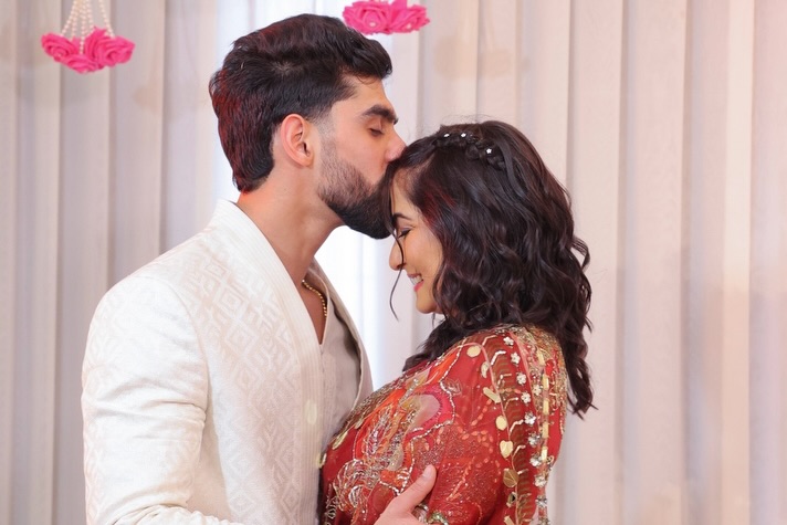 Wedding Bells Ring For Ganga Mai Ki Betiyan's Srishti Jain; Actress Shares Happy News With Fiance Shrey Gupta 984100