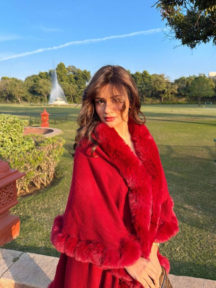 Avneet Kaur Brings Royal Charm to Jaipur With Her Winter Fashion Look 987023