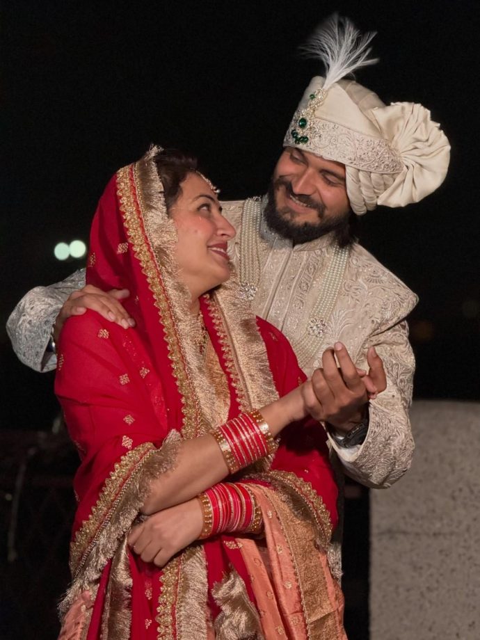 Did BB OTT 3's Vada Pav Girl Chandrika Dixit Really Remarry? Viral Wedding Pics Spark Frenzy! 986598