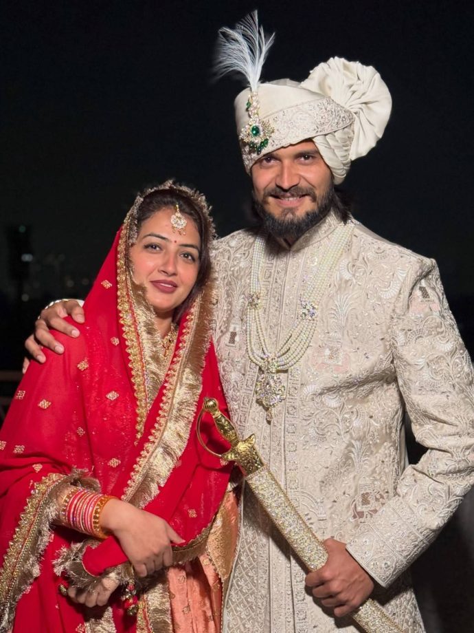 Did BB OTT 3's Vada Pav Girl Chandrika Dixit Really Remarry? Viral Wedding Pics Spark Frenzy! 986599