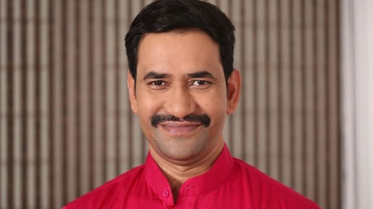 Dinesh Lal Yadav, aka Nirahua, opens up about regret in marriage and promises freedom to his sons 988582