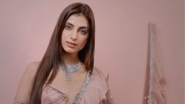 Farrhana Bhatt Serves Grace and Soft Drama in a Blush Pink Saree