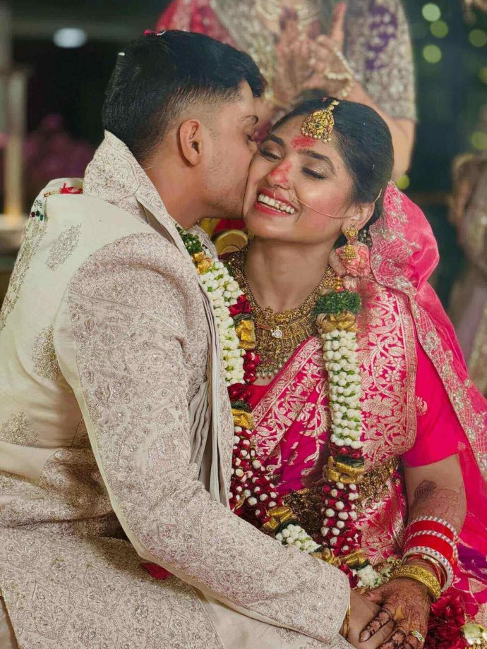 Gamer Chirag Nangru Gets Married To GF Snigdha In Traditional Ceremony, Makes A Heartfelt Promise - See Here! 987603