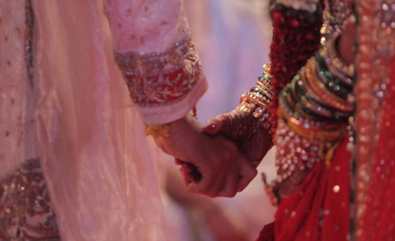 Genelia Deshmukh Calls Riteish Deshmukh ‘Favourite Chapter’ on 14th Anniversary 985664