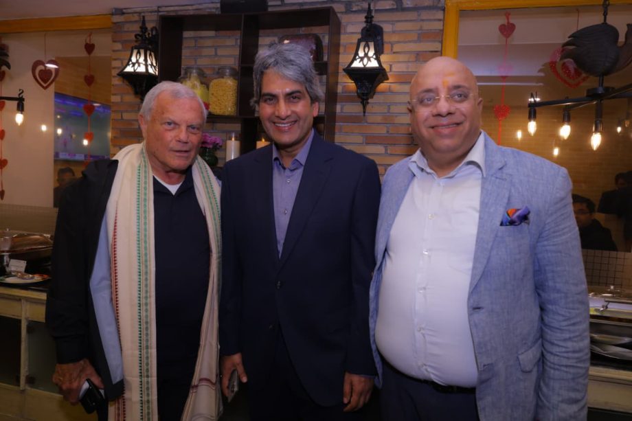 In Pics: Media doyen Dr Annurag Batra hosts intimate gathering of industry leaders for Sir Martin Sorrell 987559