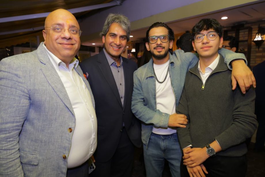 In Pics: Media doyen Dr Annurag Batra hosts intimate gathering of industry leaders for Sir Martin Sorrell 987560