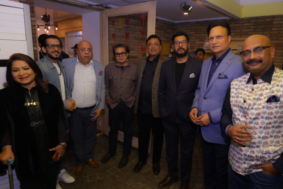 In Pics: Media doyen Dr Annurag Batra hosts intimate gathering of industry leaders for Sir Martin Sorrell 987532