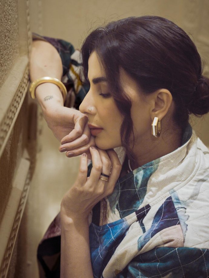 Kirti Kulhari Nails Easy Chic With a No-Fuss, Modern Outfit 987118