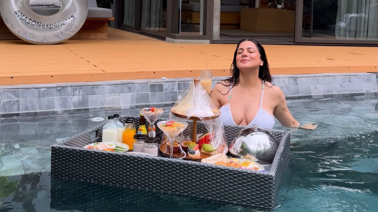 Mommy Shraddha Arya Enjoys Floating Breakfast In Pool, Shares Stunning Pictures 988468